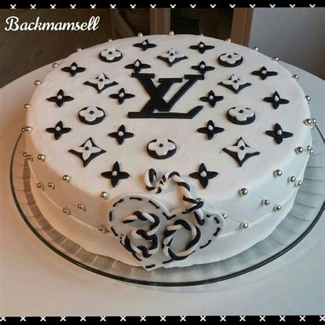 louis vuitton schablone für torte|Louis vuitton cake .